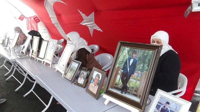 HDP önündeki ailelerin evlat nöbeti 307’nci gününde
