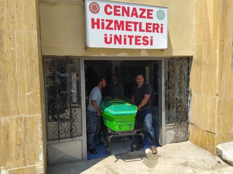 Boğularak ölen minik kuzenler aynı tabuta konuldu
