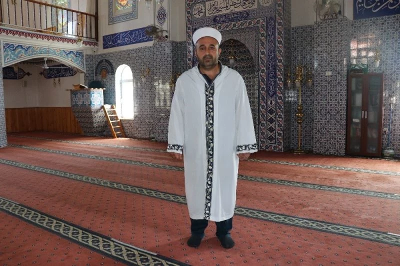 Darbe girişimi yanlılarının hakaretlerine uğrayan imam o günleri anlattı
