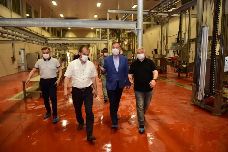 Milletvekili Ceylan mezbaha ve halketi inceledi
