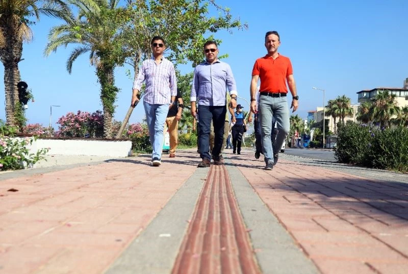 Dinek’ten Kargıcak’a kesintisiz bisiklet yolu çalışmaları
