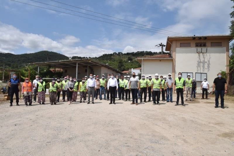 Başkan Öz, temizlik işçileriyle bir araya geldi
