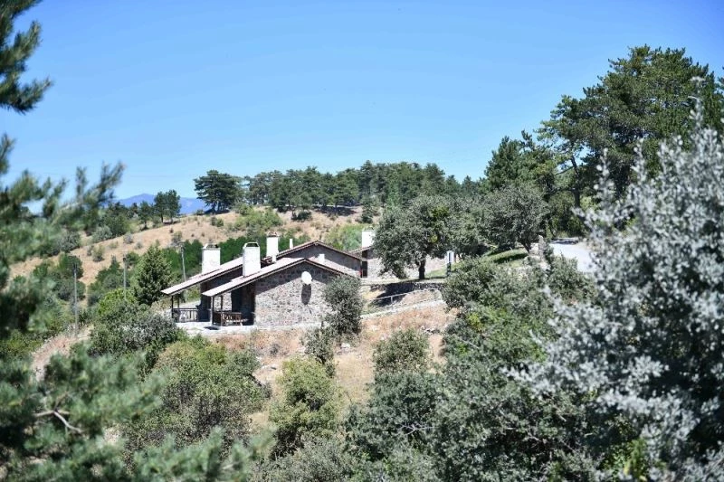 Karagöl’e ziyaretçilerden yoğun ilgi
