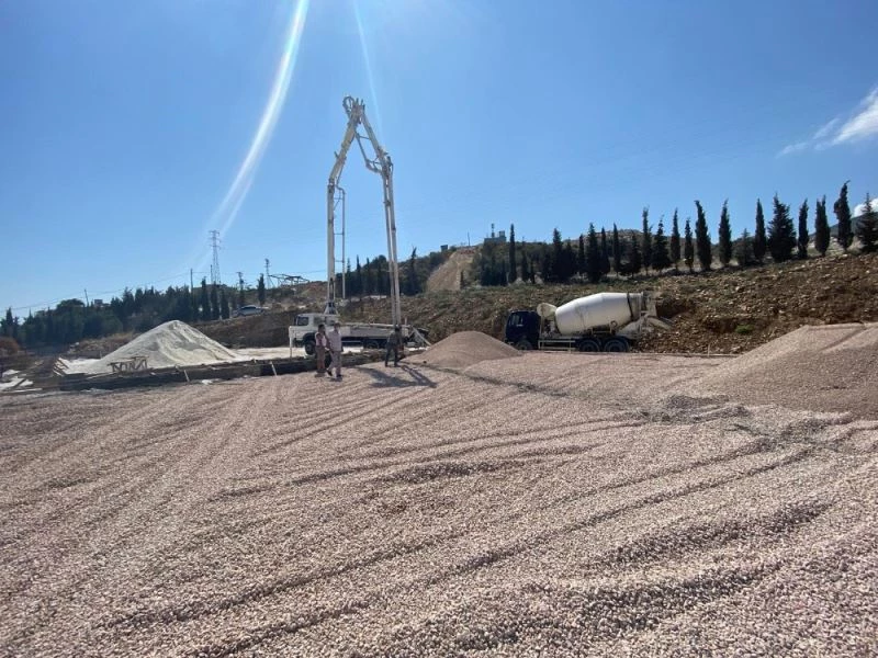 Avşa ve Saraylara spor sahaları
