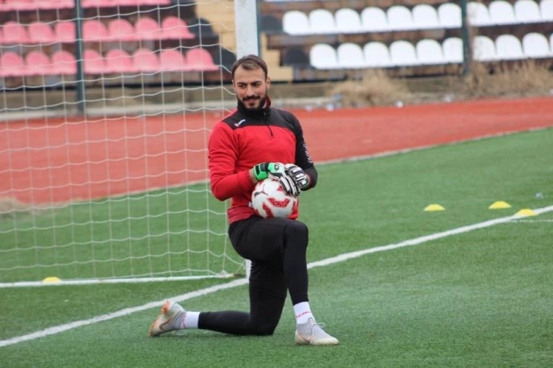 Talasgücü Belediyespor’dan kaleye takviye
