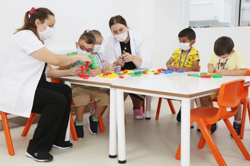 AtaÇocuk’ta ilk ders zili çaldı
