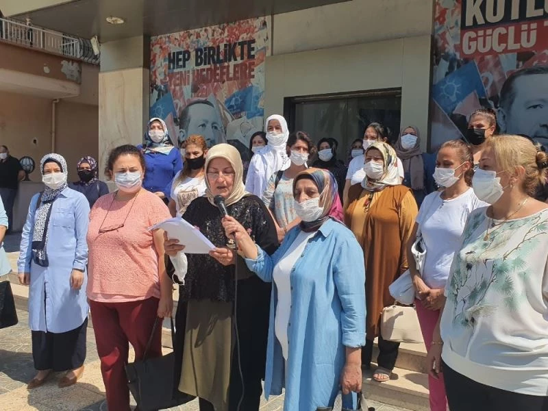 AK Parti’li kadınlar Dilipak hakkında suç duyurusunda bulundu
