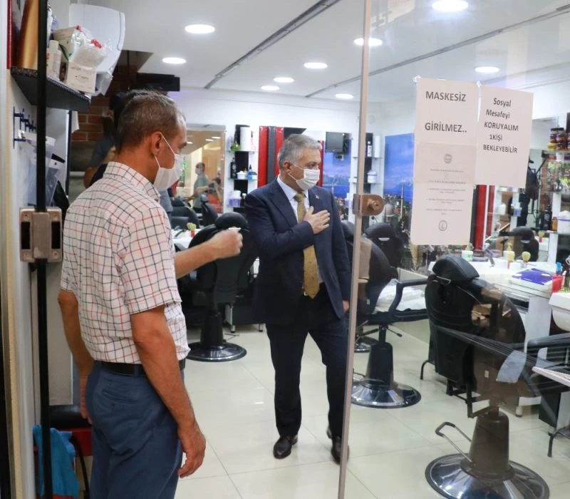 Antalya Valisi Yazıcı’dan dünyaya davet: “İç huzurla bu şehre gelebilirsiniz”
