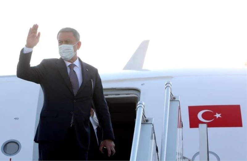 Bakan Akar ve Kuvvet Komutanları Azerbaycan’a gitti
