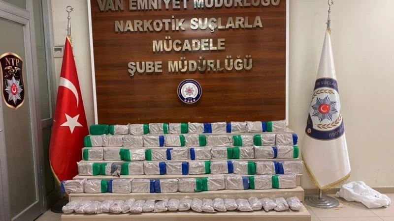 Van’da 61 kilo 495 gram eroin ele geçirildi

