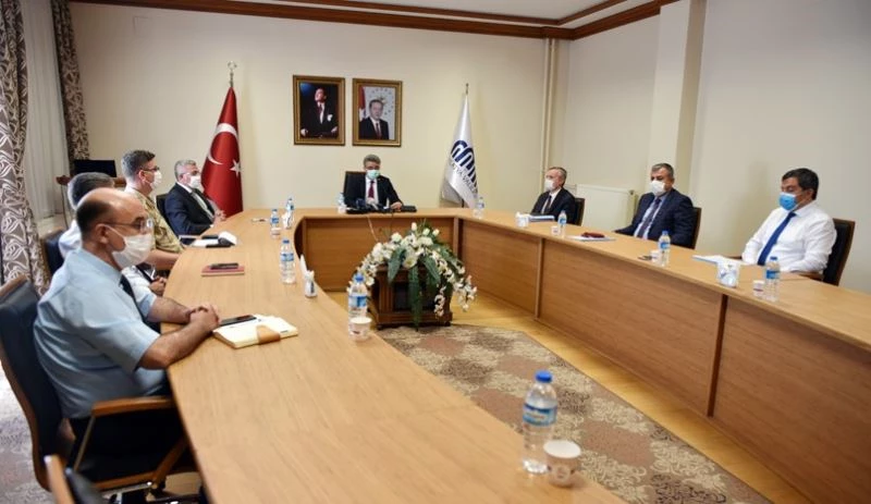 Malatya’da mahalle düğünleri izne bağlandı, yemek ikramları yasaklandı
