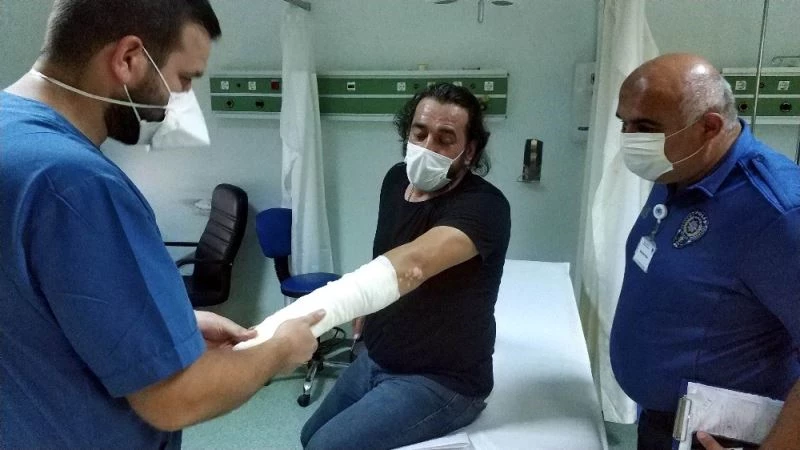 Polis memuru kovalamada düşerek yaralanmasına rağmen uyuşturucu şüphelisini yakaladı
