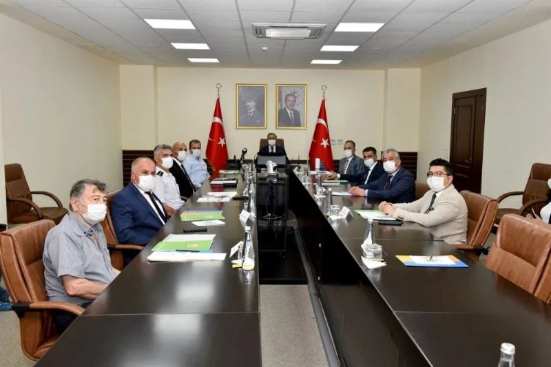 ’Orman Yangınlarını Önleme Mücadele Komisyonu’ Vali Su başkanlığında toplandı

