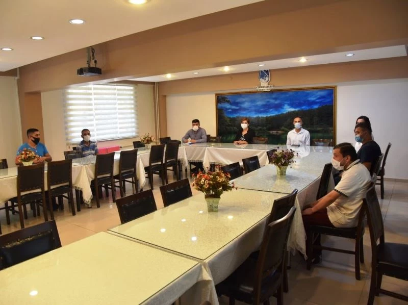 Yunusemre işçi ve işvereni buluşturuyor
