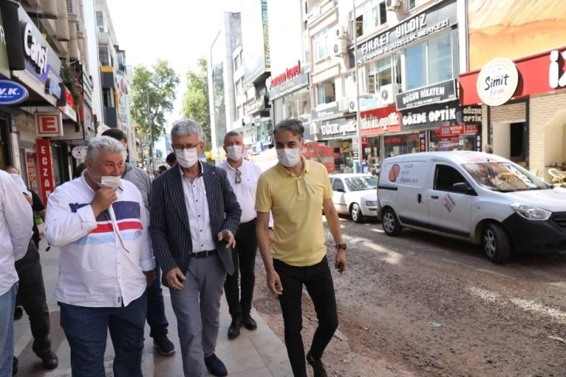 Ellibeş’ten Alemdar Caddesine baklavalı ziyaret
