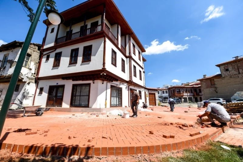 Hamamarkası’nda tarih canlanıyor
