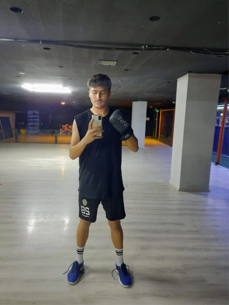 Kepez Belediyespor’lu genç futbolcu Kayseri’de form tutuyor
