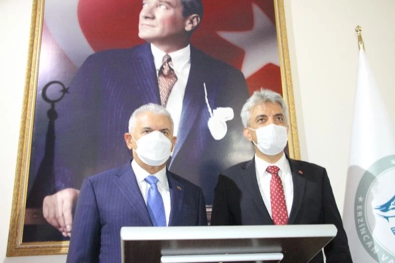 Binali Yıldırım: “Biz Akdeniz’i Ege denizini başkalarına yedirmeyiz”
