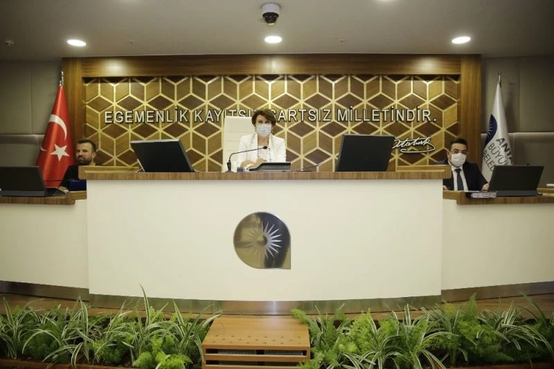 Büyükşehir Kültür Salonu’nun adı “Yıldız Kenter Sahnesi” olarak değişti
