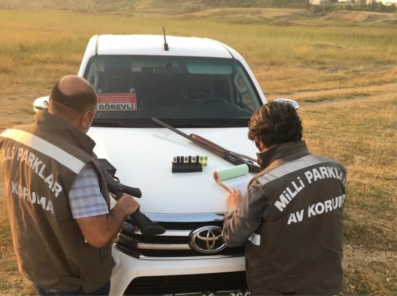Kaçak Bıldırcın avlayanların silahlarına el konuldu
