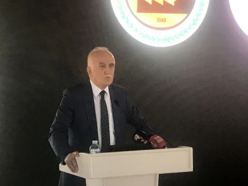 Vakıflar Genel Müdürü Burhan Ersoy Galata Kulesi’ndeki iddialar için açıklamada bulundu
