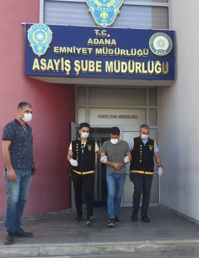 ’Polisim’ diyerek sevgili oldu, 11 bin lira dolandırdı
