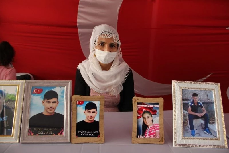 HDP önündeki ailelerin evlat nöbeti 348’inci gününde
