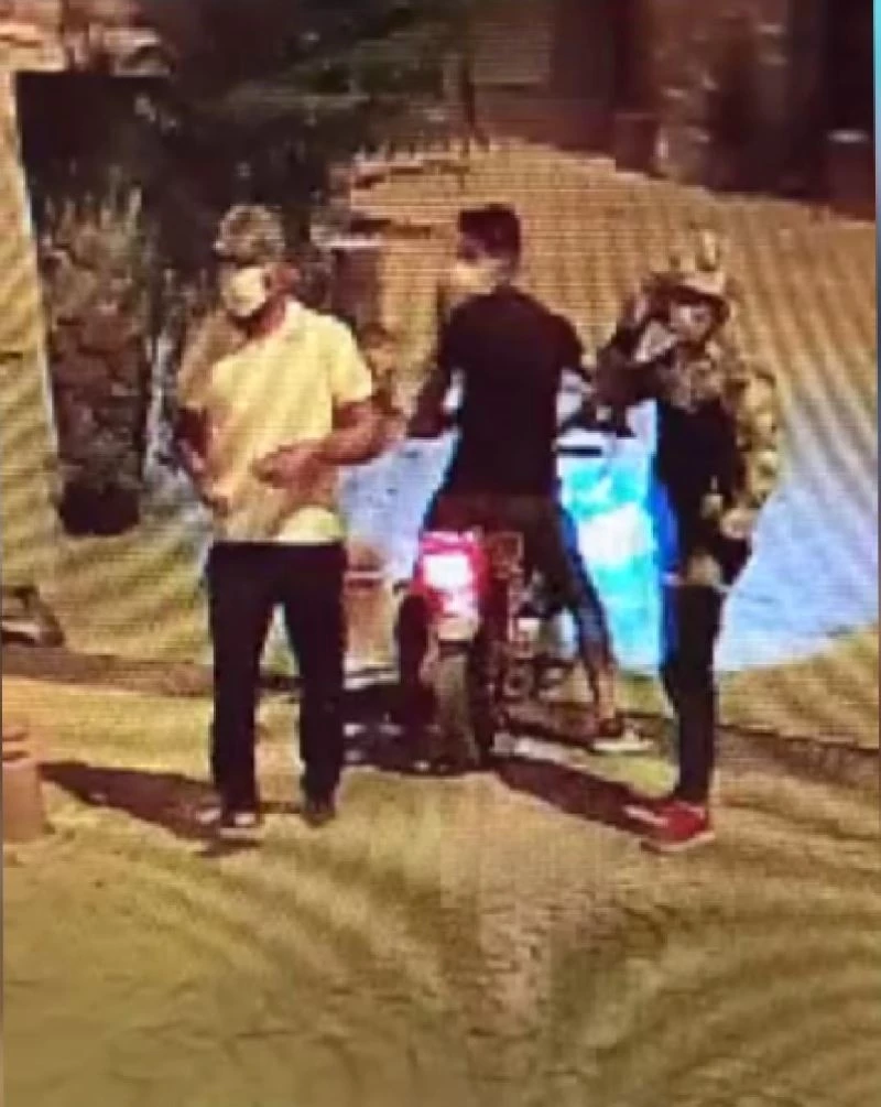 Boks makinelerinden bozuk para çalan zanlılar tutuklandı
