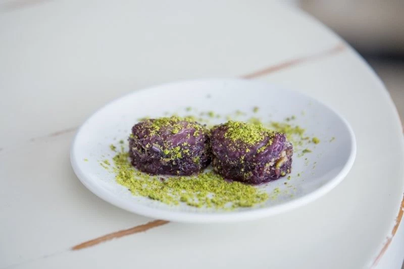 Mor ekmekten sonra mor baklava
