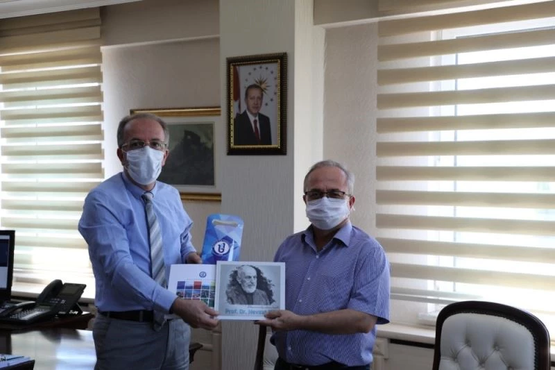 Türkiye Maarif Vakfı’ndan Rektör Uzun’a ziyaret
