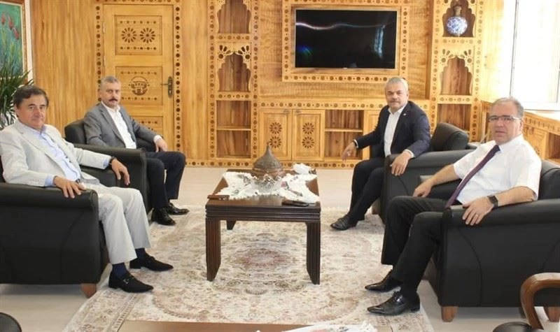 AK Partili vekillerden Türköz’e ziyaret
