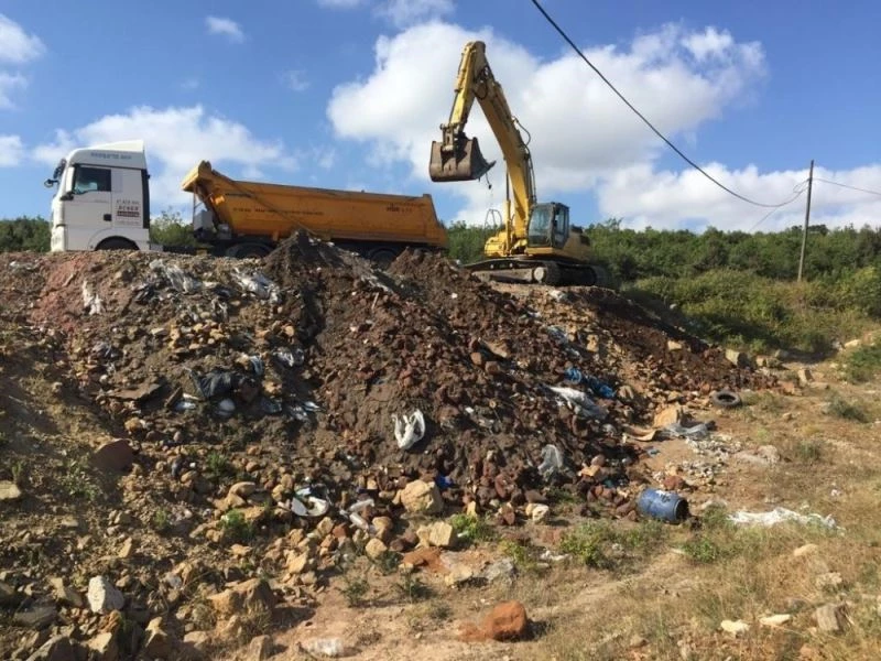 Sanayi atıklarını doğaya döken firmaya ibretlik ceza

