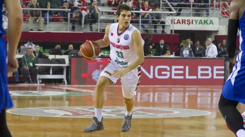 Pınar Karşıyaka, Alp Karahan ile yollarını ayırdı
