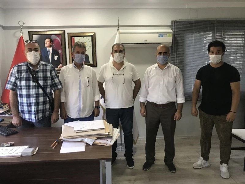 TSYD’den 7 isme ödül
