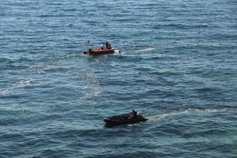 Denizde kaybolduğu düşünülen genç için ekipler harekete geçti, evde bulundu
