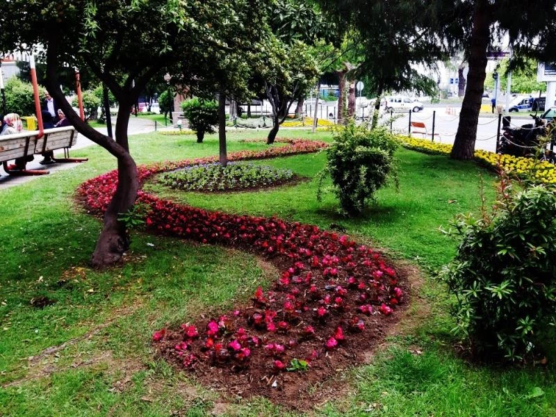 Demirtaş: “İlkadım’ı güzelleştirmeye devam edeceğiz”
