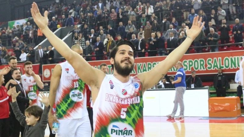 Pınar Karşıyaka, Arca Tülüoğlu’nun sözleşmesini uzattı
