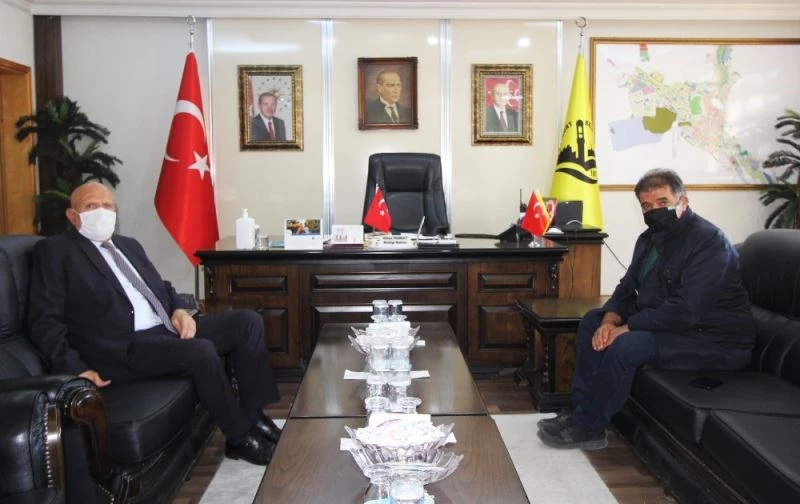 Milletvekili Battal’dan Başkan Pekmezci’ye ziyaret
