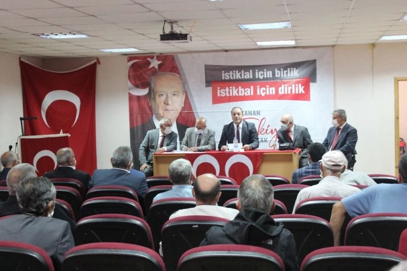 MHP ilçe kongrelerine üç ilçe ile devam etti
