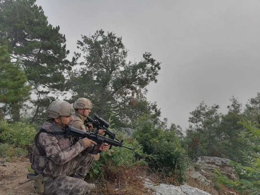 AMANOSLARDA 3 PKK’LI ÖLDÜRÜLDÜ