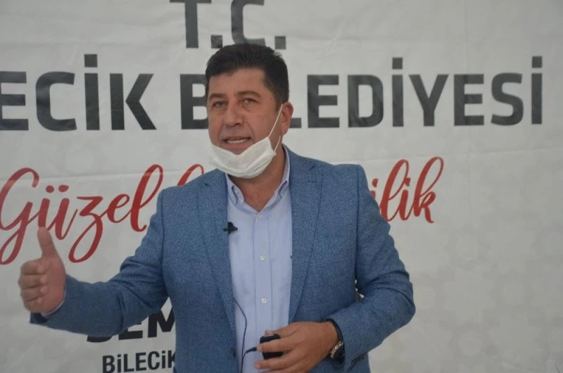Milletvekili Tüzün, belediyenin etkinliklerine katılmayan bürokrasiye sitem etti
