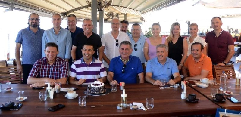 Başkan Günel kitap fuarına katılan yazarlarla buluştu
