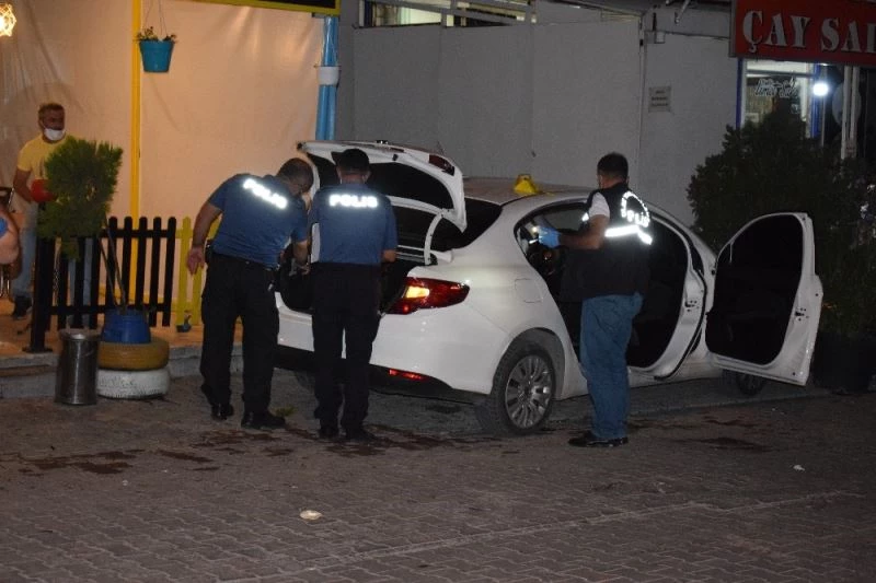 Kurşunlanan sürücü kaza yaptı
