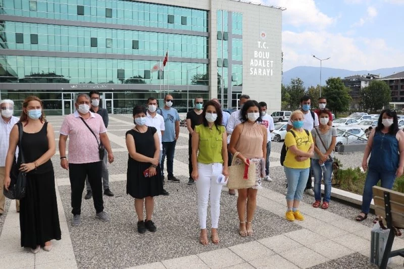 Bolu’da 16 kızıl geyiğin ihaleyle avlanılmasına hayvanseverlerden tepki
