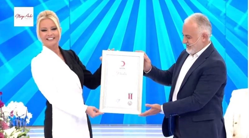 Müge Anlı’ya Kızılay’ın en prestijli ödülü: ’Platin Madalya’
