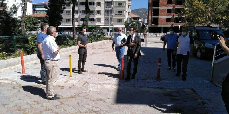 Kaymakam Akpay, ilçedeki okulları inceledi
