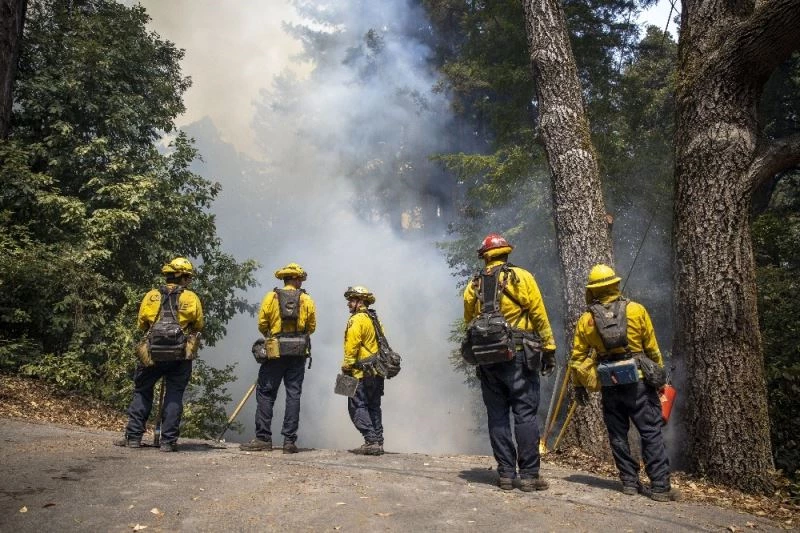 California’da yangınlar kontrol altına alınamıyor
