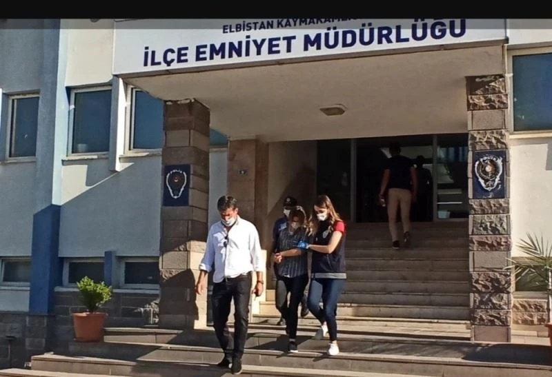 Hırsızlık zanlıları son işlerinde yakalandı
