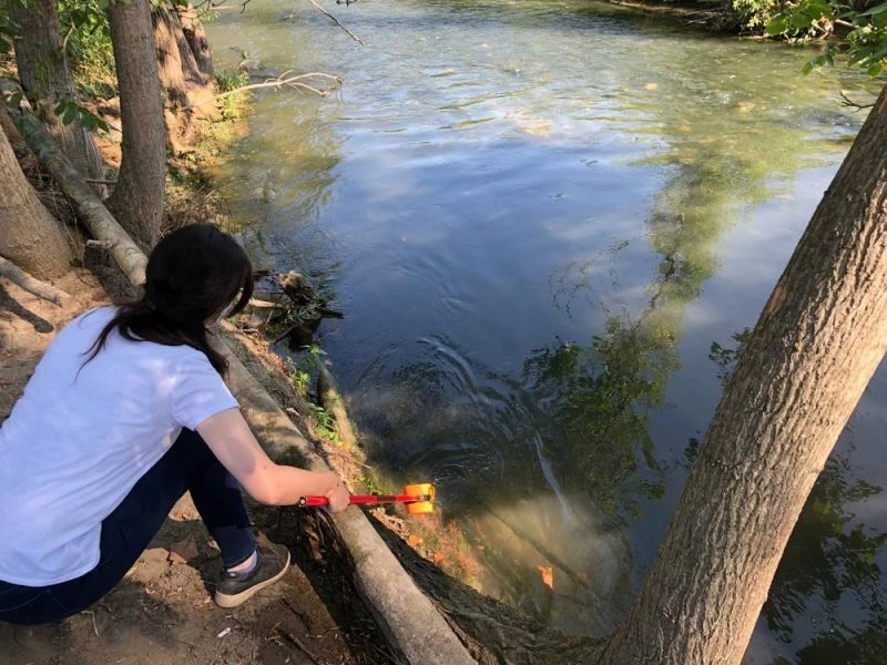 Balık ölümlerin yaşandığı dereden numuneler alındı

