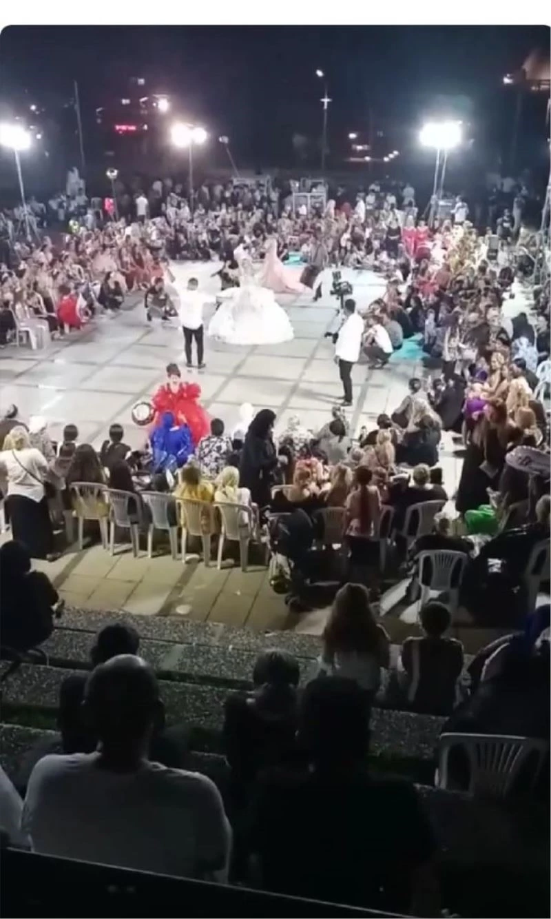 Bursa’da ne maske ne mesafe...42 kişi yakalanmasına rağmen uyarıya aldırmıyorlar
